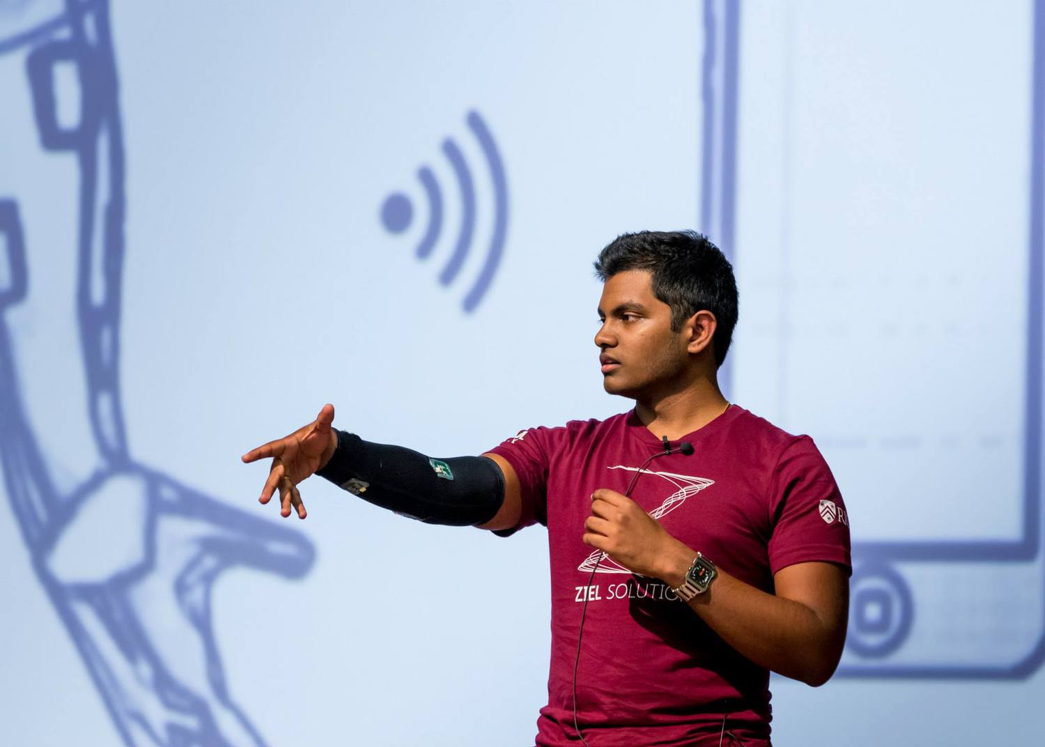 Ziel Solution's Smart Sleeve Will Alert Baseball Players Prior To Injuries 