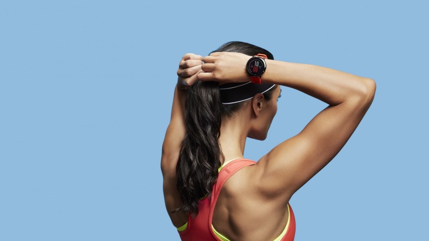 Amazfit Pace Smartwatch maintains your pace like a Pro!
